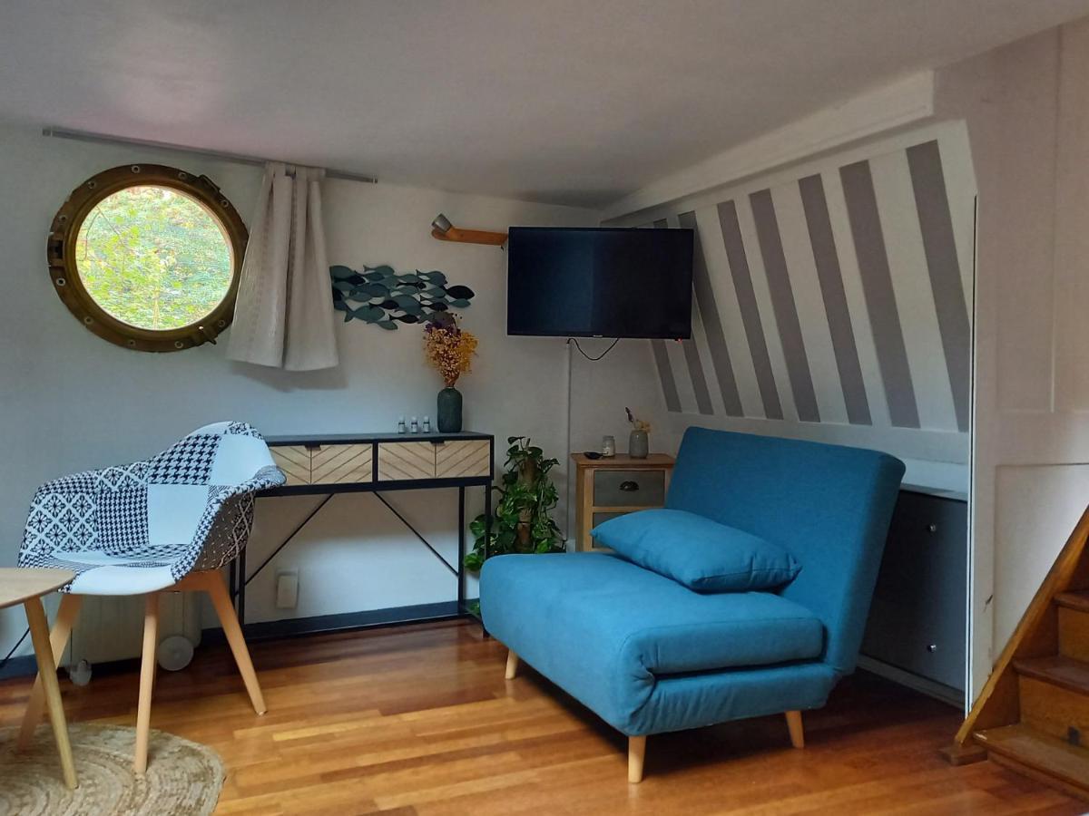 Appartement Atypique Independant Sur Peniche Metz Exterior photo